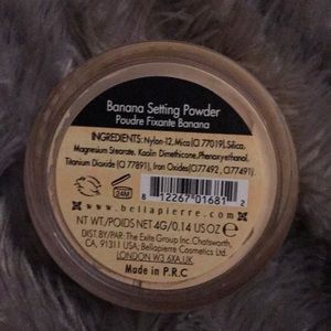 New BellaPierre banana setting powder